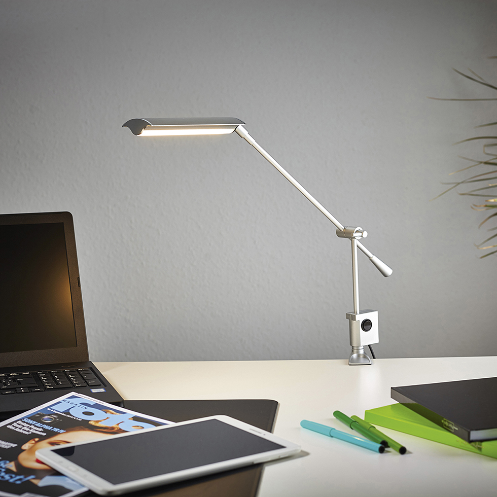 Tragbare LED Lampe USB LED/3,5W/4xAAA/USB schwarz